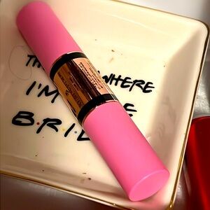 New pink two sided makeup
